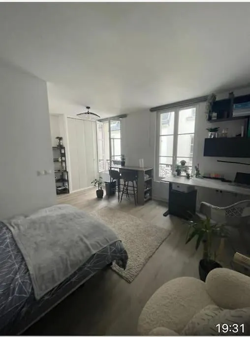 Apartment Joli Batignolles Paris